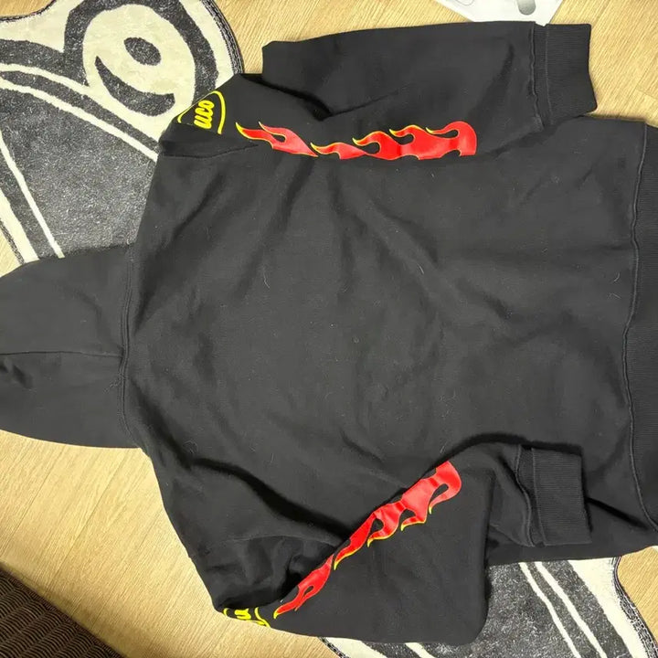 [BUNJANG] Buco Flame Hoodie XL / Buco 부코 플레임 후드티 xl (105)