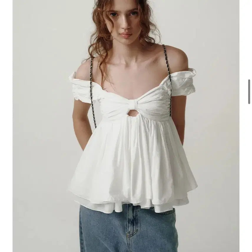 [BUNJANG] The Vanet Magnolia Off-Shoulder White Top Blouse / 더바넷 magnolia 매그놀리아 오프숄더 화이트 탑 나시 블라우스