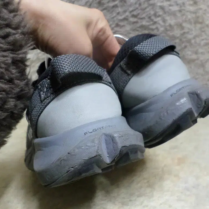 [BUNJANG] Merrell Vibram Hiking Boots - Used / 베티붐구제 255 머렐 트레킹화 비브람창 등산화 중고 신발