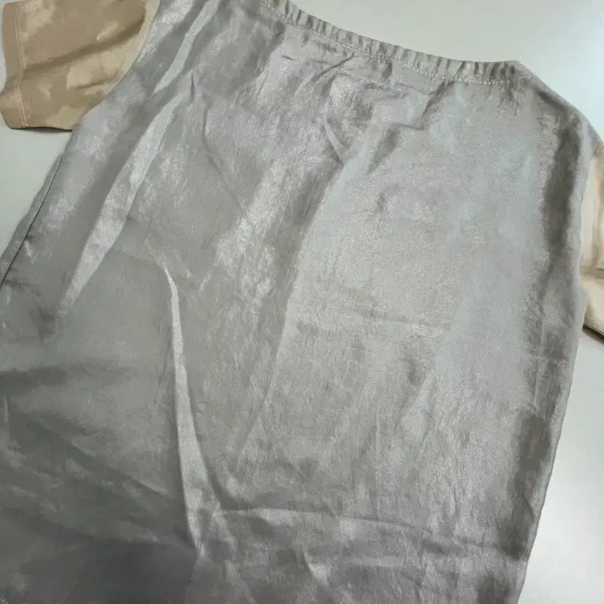[BUNJANG] MM6 Maison Margiela Metallic Relaxed Blouse / [정품] mm6 메종마르지엘라 메탈릭 릴렉스 블라우스