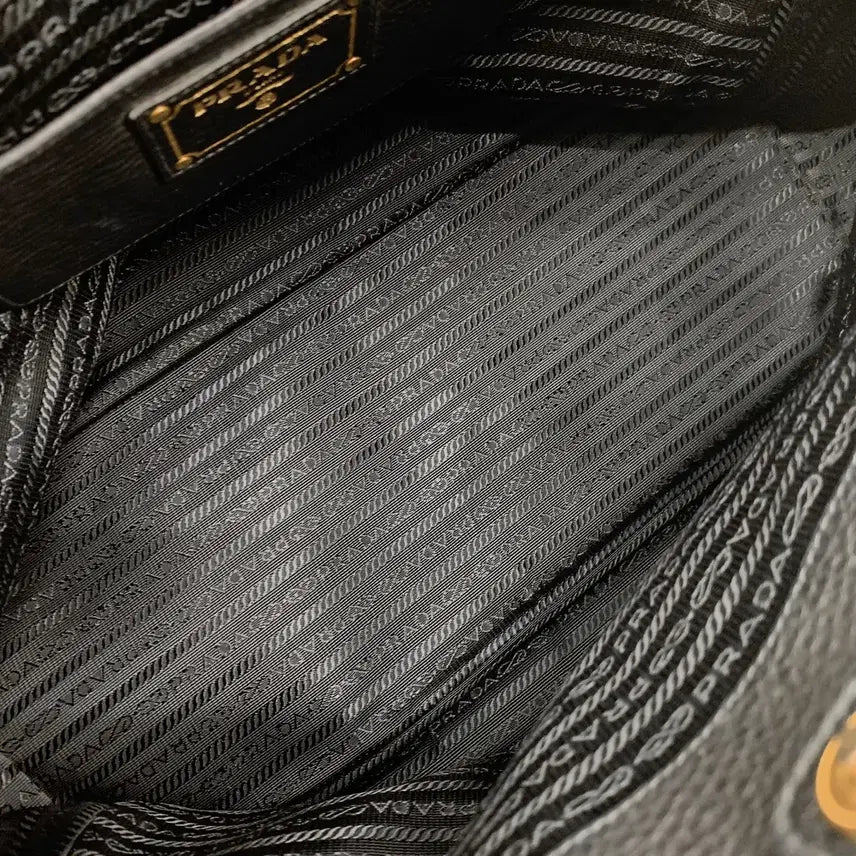 [BUNJANG] Prada Vitello 2-Way Tote/Shoulder Bag / 프라다 비텔로 2way 토트백 겸 숄더백