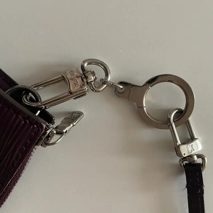[BUNJANG] Louis Vuitton Epi Shoulder Bag Purple / 루이비통 에피 숄더백 퍼플 정품