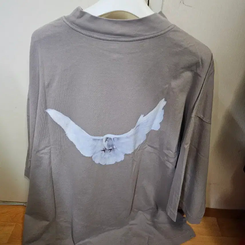 [SOLD OUT] 국내 110~115) 이지 갭 엔지니어드 바이 발렌시아가 도브 3/4