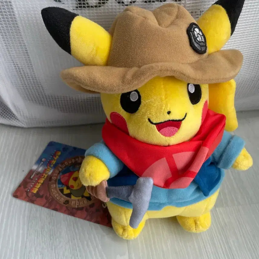 [SOLD OUT] 포켓몬 화석박물관 발굴피카츄 중형 인형