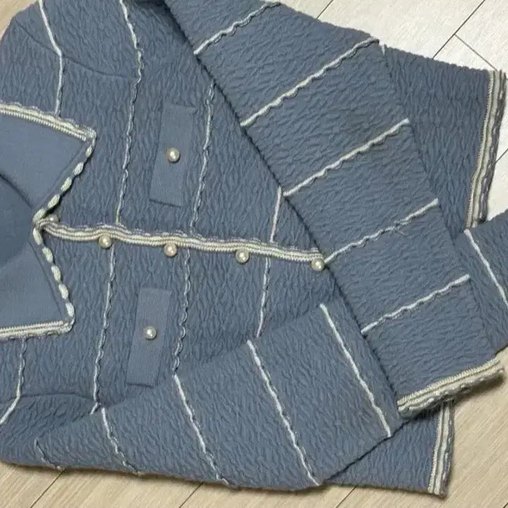 [BUNJANG] Sandro Cardigan - Size 2 / 컨디션 좋은 산드로 가디건 2사이즈