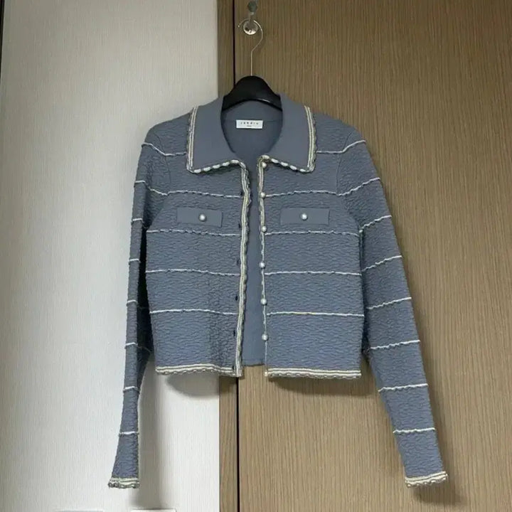[BUNJANG] Sandro Cardigan - Size 2 / 컨디션 좋은 산드로 가디건 2사이즈