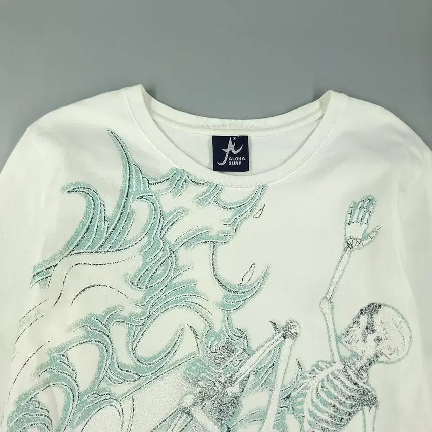 [BUNJANG] ALOHA SURF White Light Green Red Skull Surfer Shirt / 아디다스 골프 00s 블랙 네온형광 로고 라이닝 이너메쉬 리플렉티브 체스