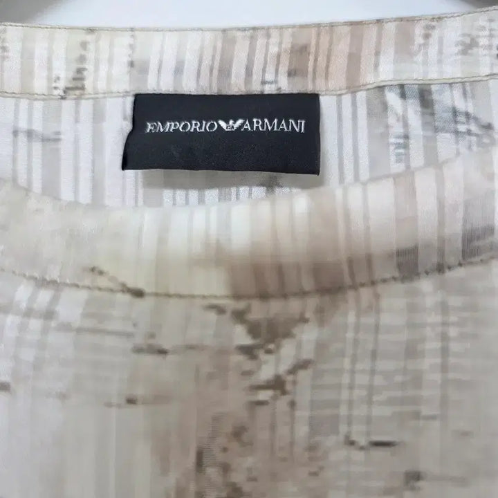 [BUNJANG] Emporio Armani Printed Short Sleeve T-shirt / 엠포리오 아르마니 프린트 반팔 티셔츠