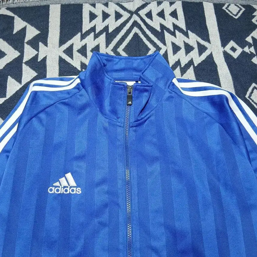 [BUNJANG] Adidas 00s Blue White Striped Pattern Raglan Shirt / 나이키 화이트 네이비 네온오렌지 배색 스우시 로고 라이닝 레글런 루즈핏