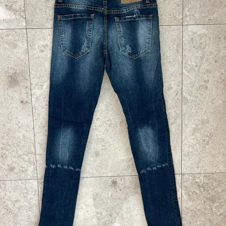 [SOLD OUT] 디스퀘어드2 데미지 워싱 청바지 29