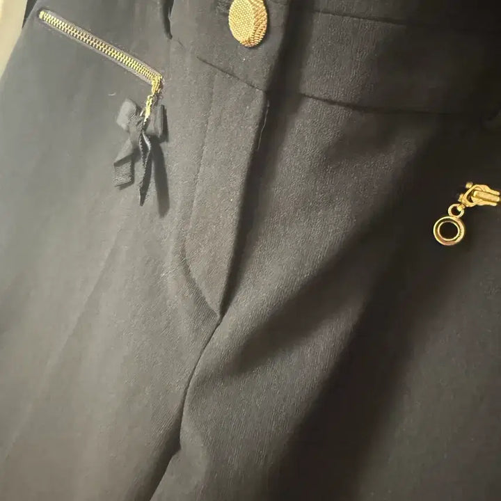 [BUNJANG] Reneyvon Slim Fit Slacks / 레니본 슬렉스