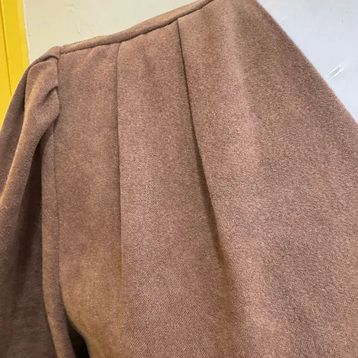 [BUNJANG] Yanssertin Brown Wrap Style Long Dress L / 얀써틴 브라운 랩스타일 원피스 L /롱원피스 허리끈/데이트룩 출근룩
