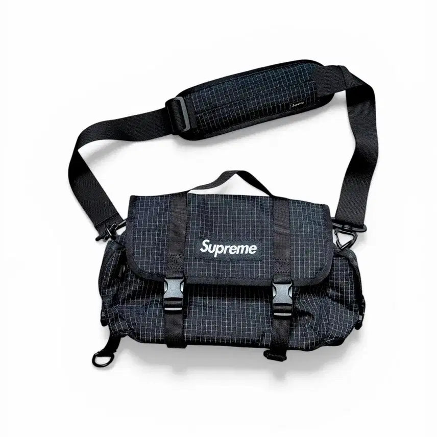 [BUNJANG] Supreme 3M Mini Duffel Bag Black / 슈프림 3M 미니 더플백 블랙