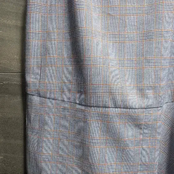 [BUNJANG] JUCY JUDY Checkered Asymmetrical Skirt / JUCY JUDY쥬시쥬디, 체크 패턴 언발란스 훌스커트 28