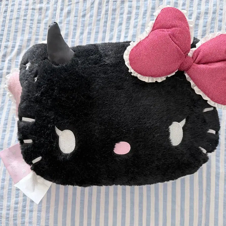 [BUNJANG] Sanrio Angel/Devil Double-Sided Cushion / 산리오 천사악마 양면쿠션 천사쿠션