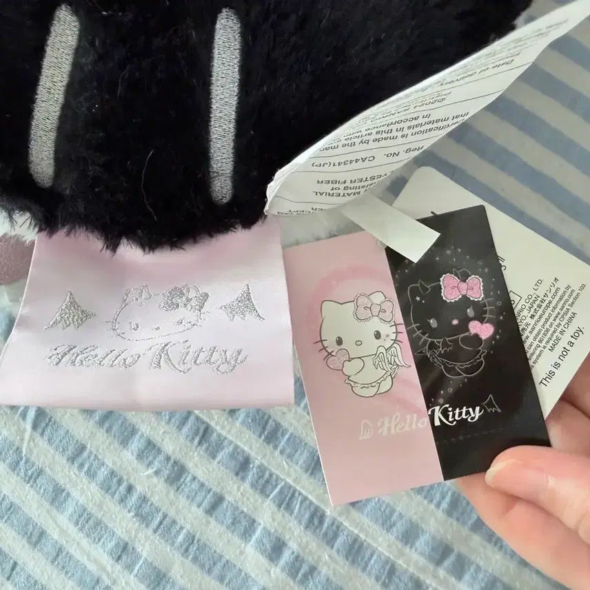 [BUNJANG] Sanrio Angel/Devil Double-Sided Cushion / 산리오 천사악마 양면쿠션 천사쿠션