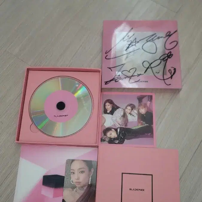[SOLD OUT] 블랙핑크 친필 싸인 앨범 지수 제니 로제 리사 BLACKPINK SIGN