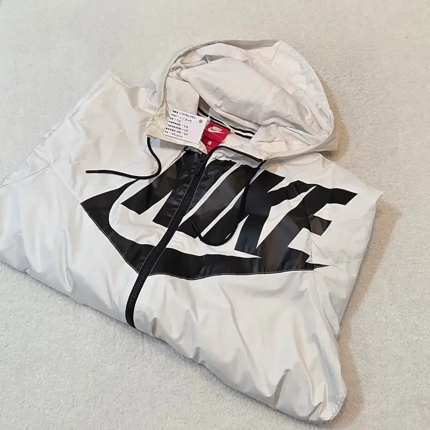 [SOLD OUT] 나이키 바람막이