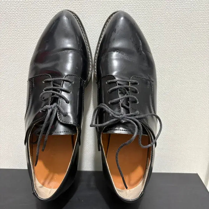 [BUNJANG] Leather Strap Loafers Size 225 / 가죽 끈 로퍼225