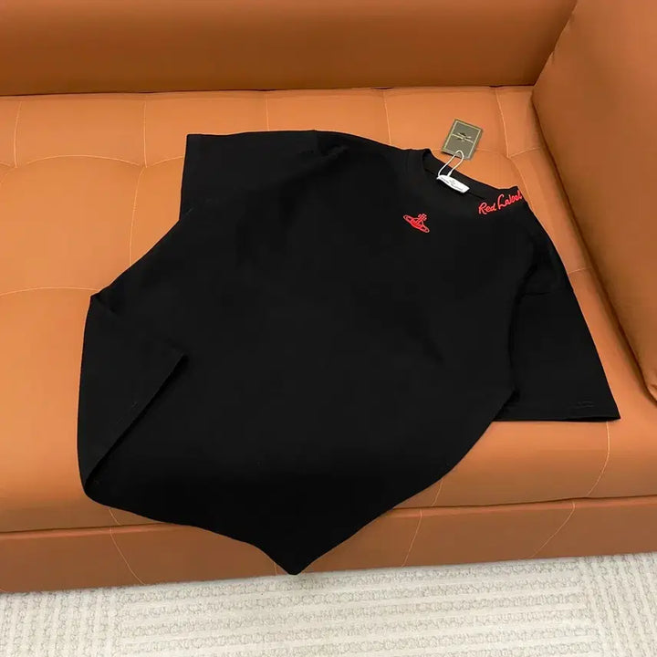 [BUNJANG] Vivienne Westwood Small Logo Embroidered T-shirt / 비비안 웨스트우드  반발티  블랙  화이트  스몰로고 자수  여름