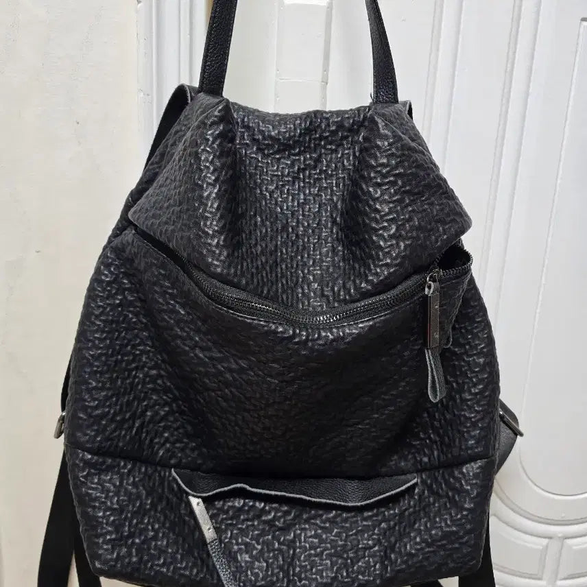 [BUNJANG] Black Faux Leather Backpack / 인조가죽 백팩가방