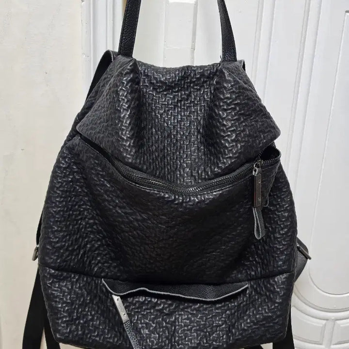 [BUNJANG] Black Faux Leather Backpack / 인조가죽 백팩가방