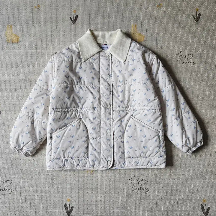 [SOLD OUT] (무배)사이즈145 네파키즈 점퍼