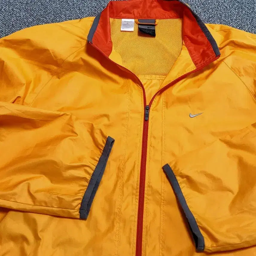 [BUNJANG] Nike Clima-Fit Running Windbreaker Jacket Size 90 (US) / 나이키 러닝 클리마 핏  바람막이  90 아메리칸 사이즈