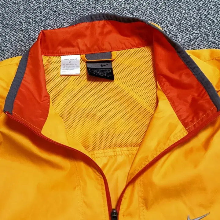 [BUNJANG] Nike Clima-Fit Running Windbreaker Jacket Size 90 (US) / 나이키 러닝 클리마 핏  바람막이  90 아메리칸 사이즈
