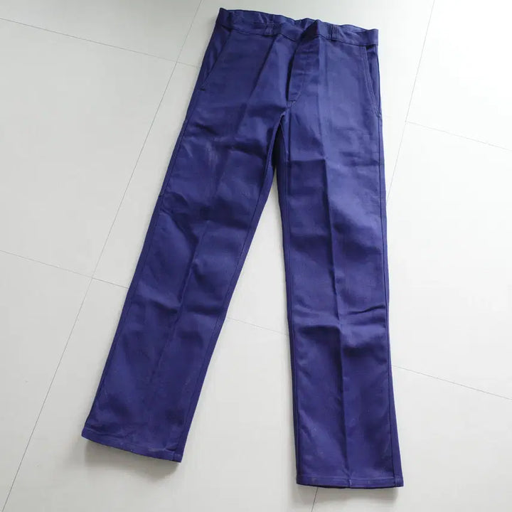 [SOLD OUT] 70-80s 프랑스 메이드 데드스탁 카펜터 워크팬츠 32
