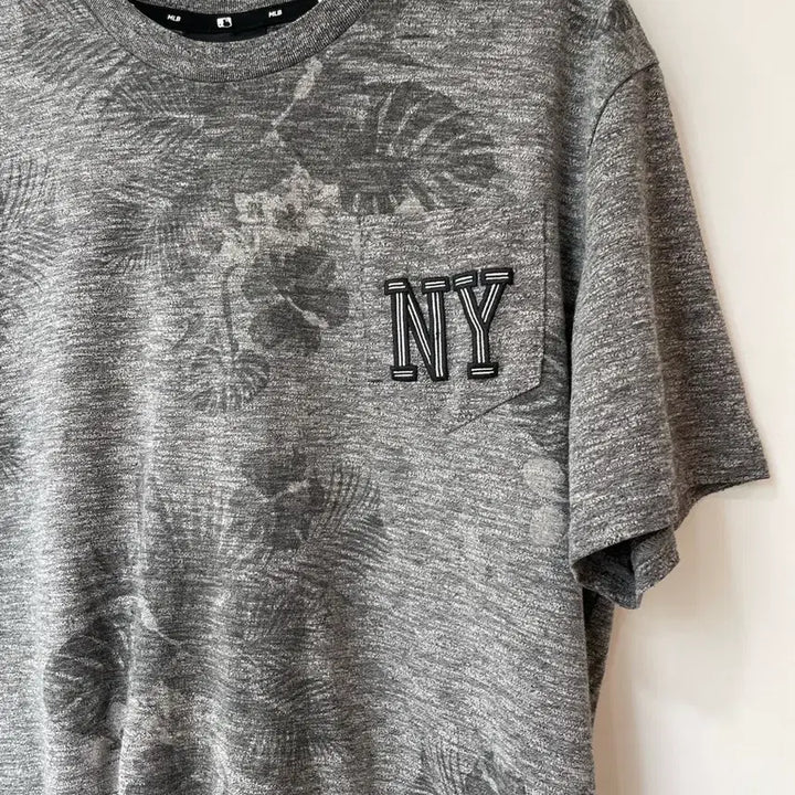 [BUNJANG] MLB NY Short Sleeve T-shirt (Size 105) / MLB NY 반팔 티셔츠 105