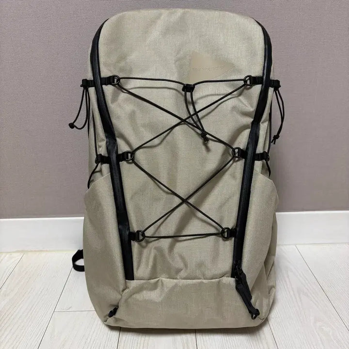 [BUNJANG] and wander Heather Backpack 23L / 앤드원더 and wander 헤더 백팩