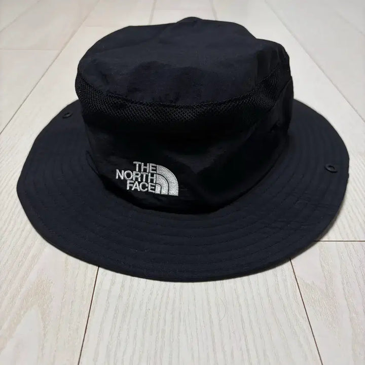[BUNJANG] The North Face Japan Bucket Hat (Size M) / 노스페이스 재팬 버킷햇