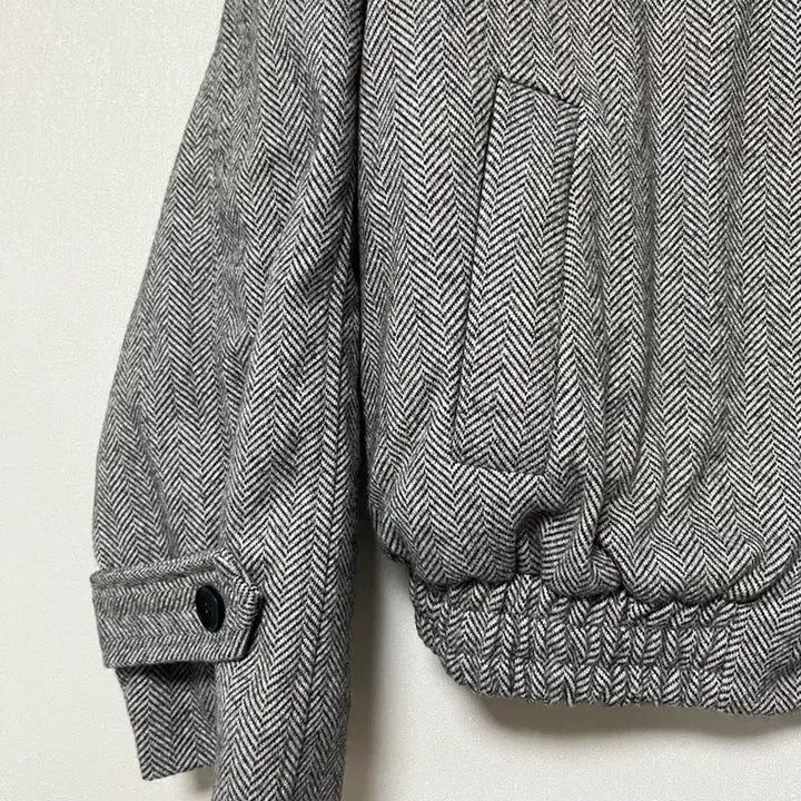 [BUNJANG] Herringbone Quilted Short Jacket - Grey Bomber Jumper / 헤링본 누빔 숏자켓 회색 봄버 점퍼