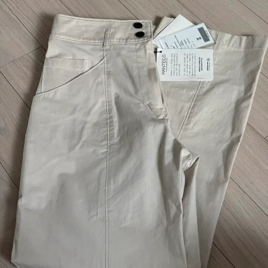 [BUNJANG] MANTECO Ivory Cotton Pants / MANTECO 만테코 팬츠 정가 148000원