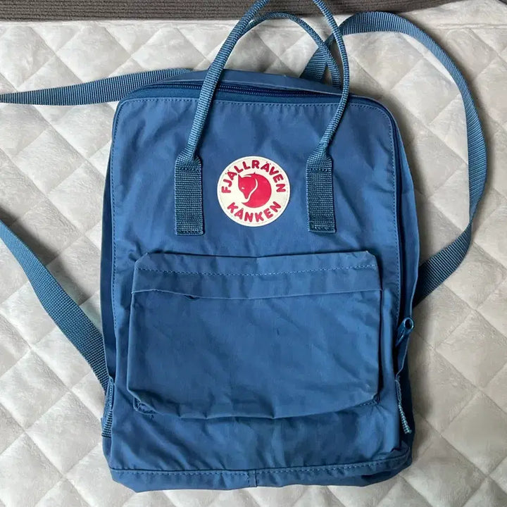 [BUNJANG] Fjallraven Kanken Blue Backpack / 피엘라벤 칸켄 블루 백팩