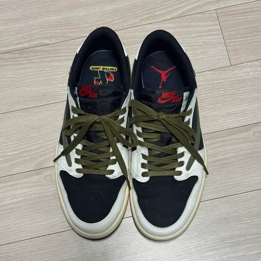 [BUNJANG] Air Jordan 1 Travis Scott Retro Low OG SP Medium Olive / (W)조던1 트래비스 스캇 레트로 로우 OG SP 미디움 올리브265