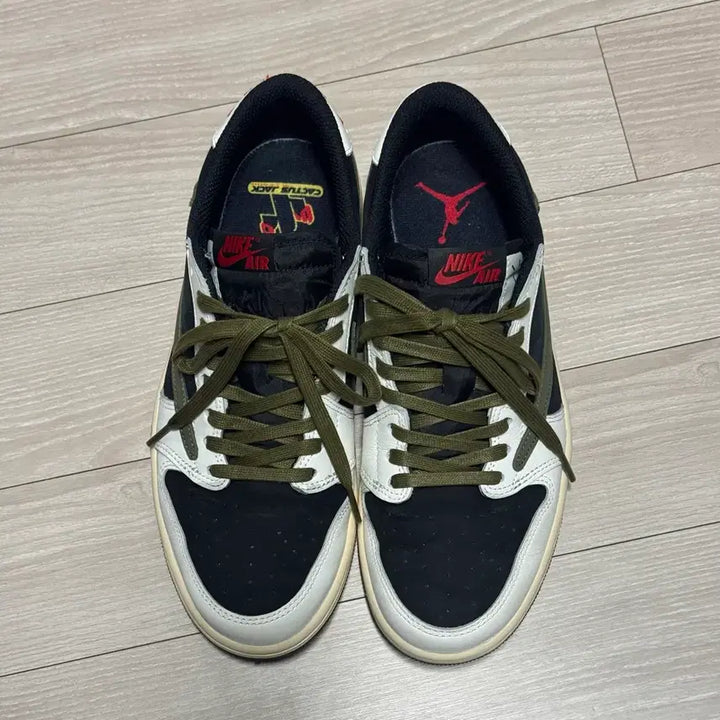 [BUNJANG] Air Jordan 1 Travis Scott Retro Low OG SP Medium Olive / (W)조던1 트래비스 스캇 레트로 로우 OG SP 미디움 올리브265