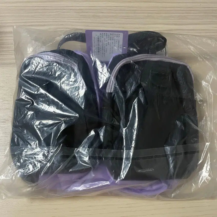 [BUNJANG] Kuromi Crossbody Tote Bag / 쿠로미 가방 크로스백 토트백 겸용 미개봉 새제품