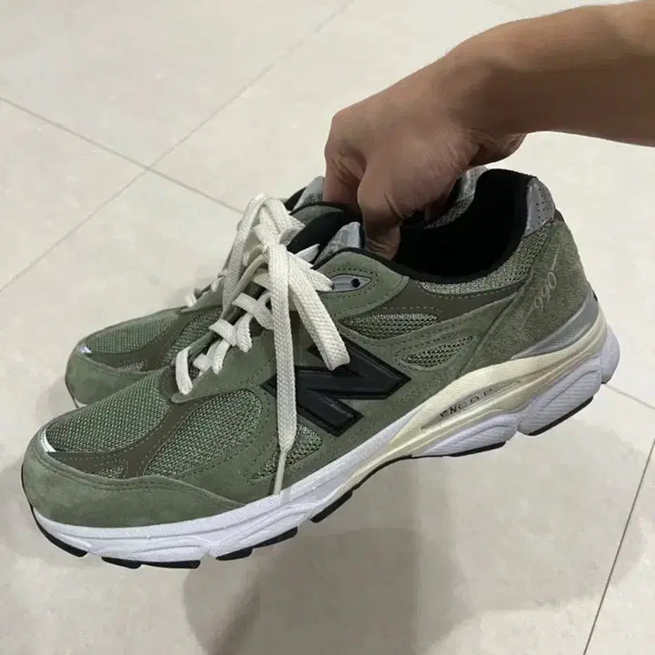 [BUNJANG] New Balance x JJJJound 990v3 Olive US 10.5 / 뉴발란스 자운드 990v3 올리브 285