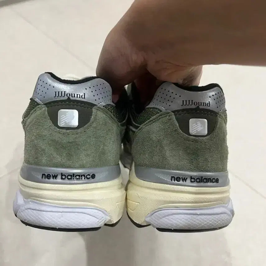 [BUNJANG] New Balance x JJJJound 990v3 Olive US 10.5 / 뉴발란스 자운드 990v3 올리브 285