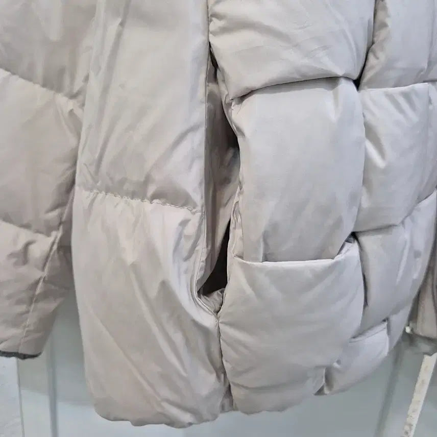 [BUNJANG] Marie Claire Intrecciato Duck Down Padded Jacket / 마리끌레르 인트레치아토 덕다운 패딩