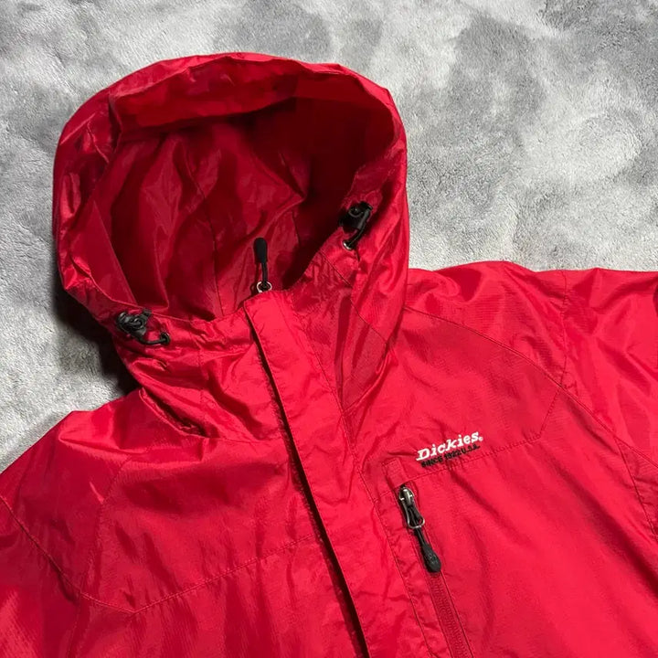 [SOLD OUT] 디키즈 레터링로고 바람막이