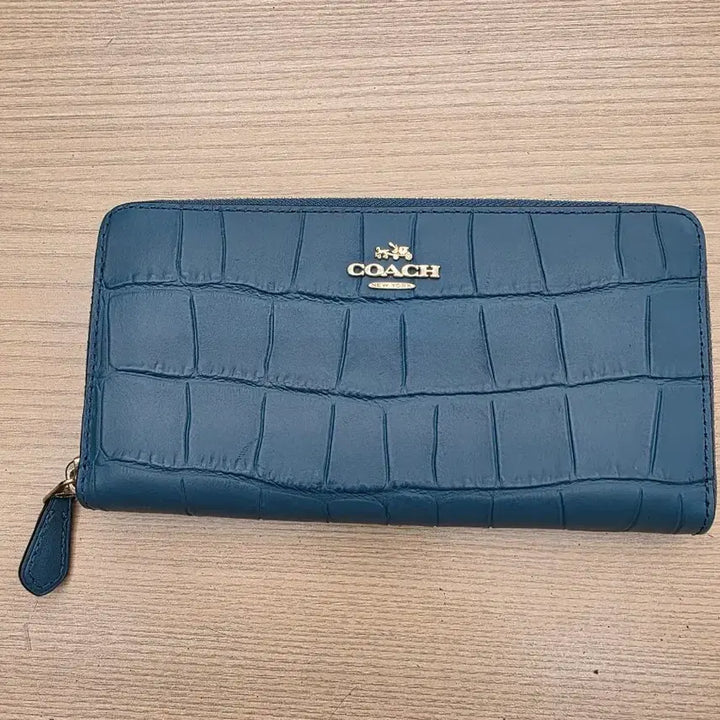 [BUNJANG] Coach Croco Zipper Long Wallet / 코치 크로코 지퍼돌이 장지갑