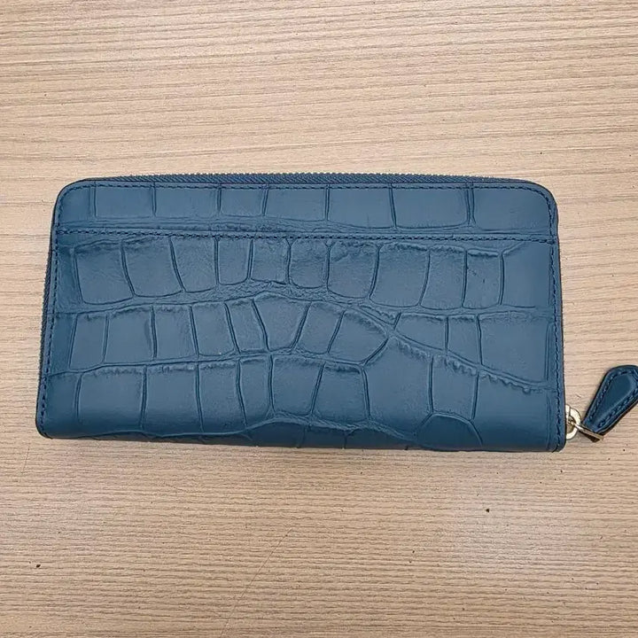 [BUNJANG] Coach Croco Zipper Long Wallet / 코치 크로코 지퍼돌이 장지갑