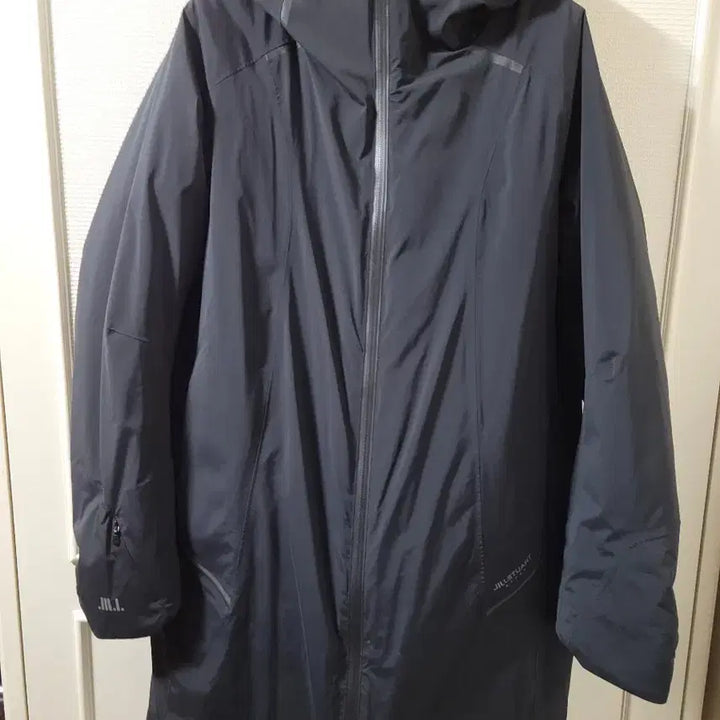 [BUNJANG] JILLSTUART NEW YORK SPORT Modern Light Long Padding Black Unisex Size 95 / 질스튜어트 뉴욕 스포츠 모던 라이트 롱패딩 블랙 남녀공용 95 사이즈