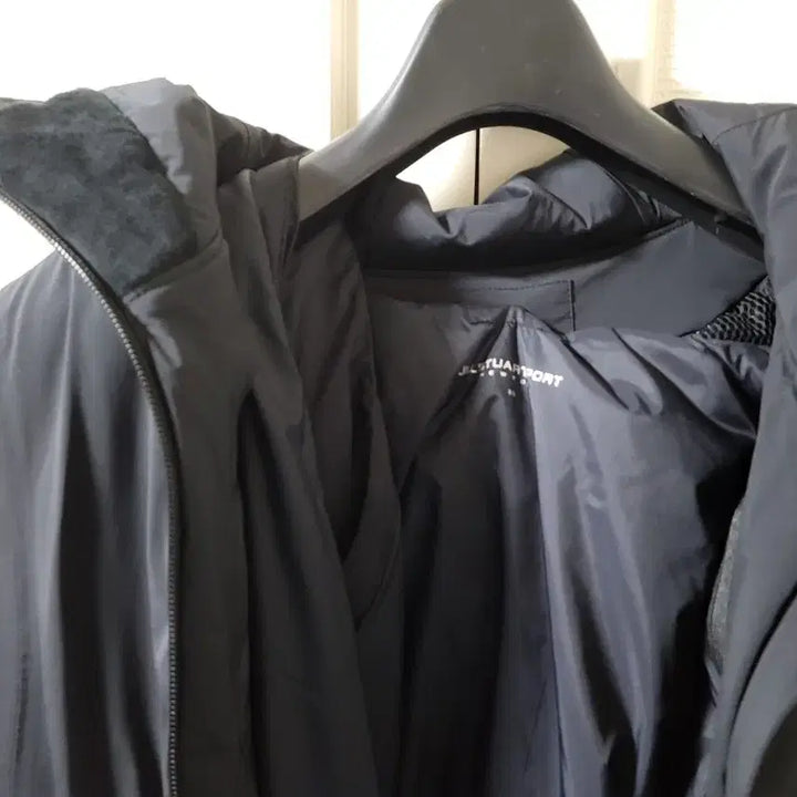 [BUNJANG] JILLSTUART NEW YORK SPORT Modern Light Long Padding Black Unisex Size 95 / 질스튜어트 뉴욕 스포츠 모던 라이트 롱패딩 블랙 남녀공용 95 사이즈