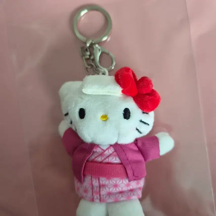 [BUNJANG] Hello Kitty Kimono Doll Keychain Plush / 헬로키티 기모노 인형 키링 봉제인형