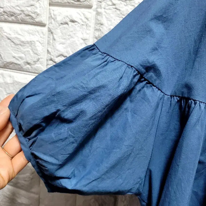 [BUNJANG] Unused Blue Cotton Lace Collar Blouse / 미사용 면 레이스 카라 블루 블라우스