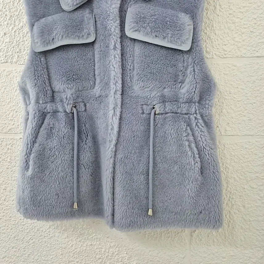 [BUNJANG] Lapiaf Wool Vest with Waist String / 라삐아프 양모 베스트 조끼 허리스트링